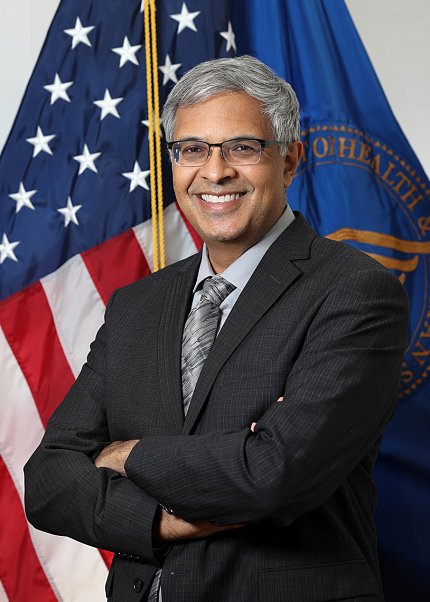  Dr. Jay Bhattacharya headshot